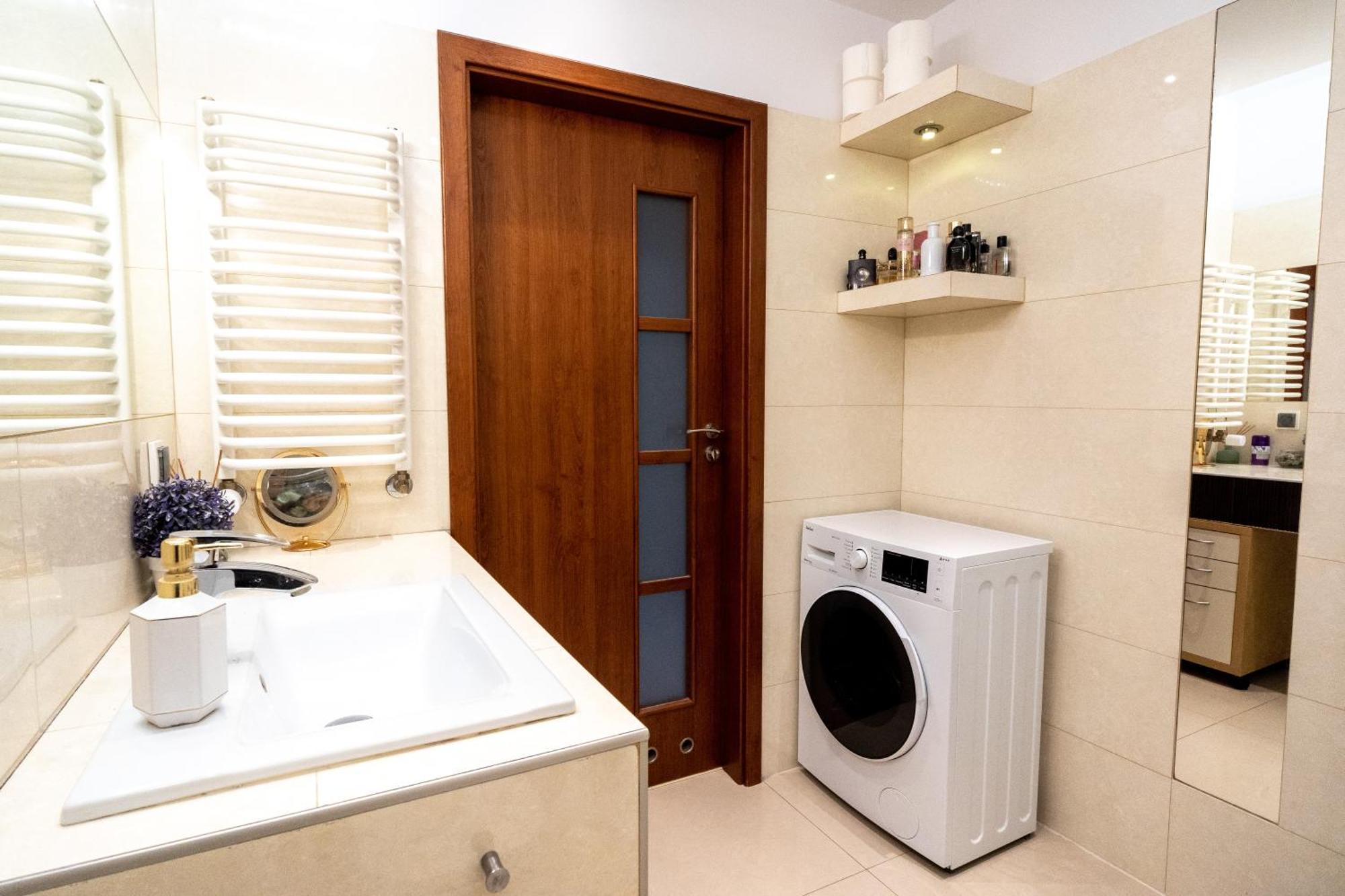 Verona Apartament 115, 69M2, Terrace, Garage Krakow Bagian luar foto